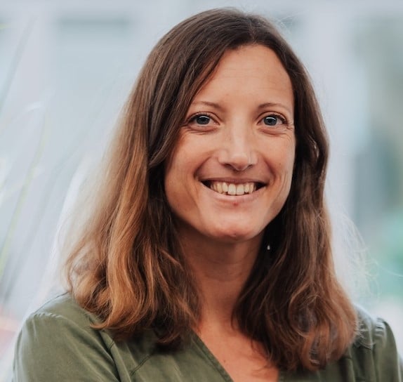 Photo de Gentiane Gire, responsable climat et biodiversité